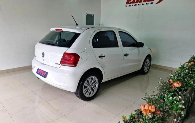 imagem-https://www.socarrao.com.br/sc-vehicle-images-prod/4423239/1792685065890-8575455_1_B_ea4a14c9d9.jpeg