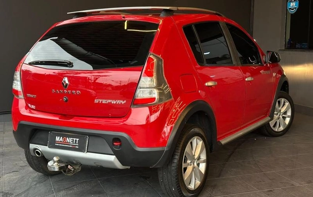 imagem-https://www.socarrao.com.br/sc-vehicle-images-prod/4423325/1792685552915-8541490_7_B_1d4f3d4037.jpeg