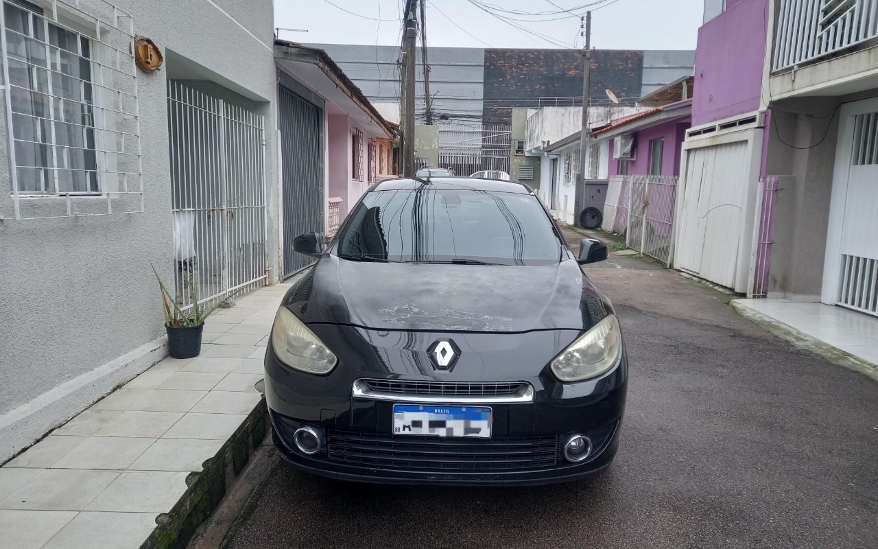 Renault Fluence 2013 Preto — foto 1 de 3
