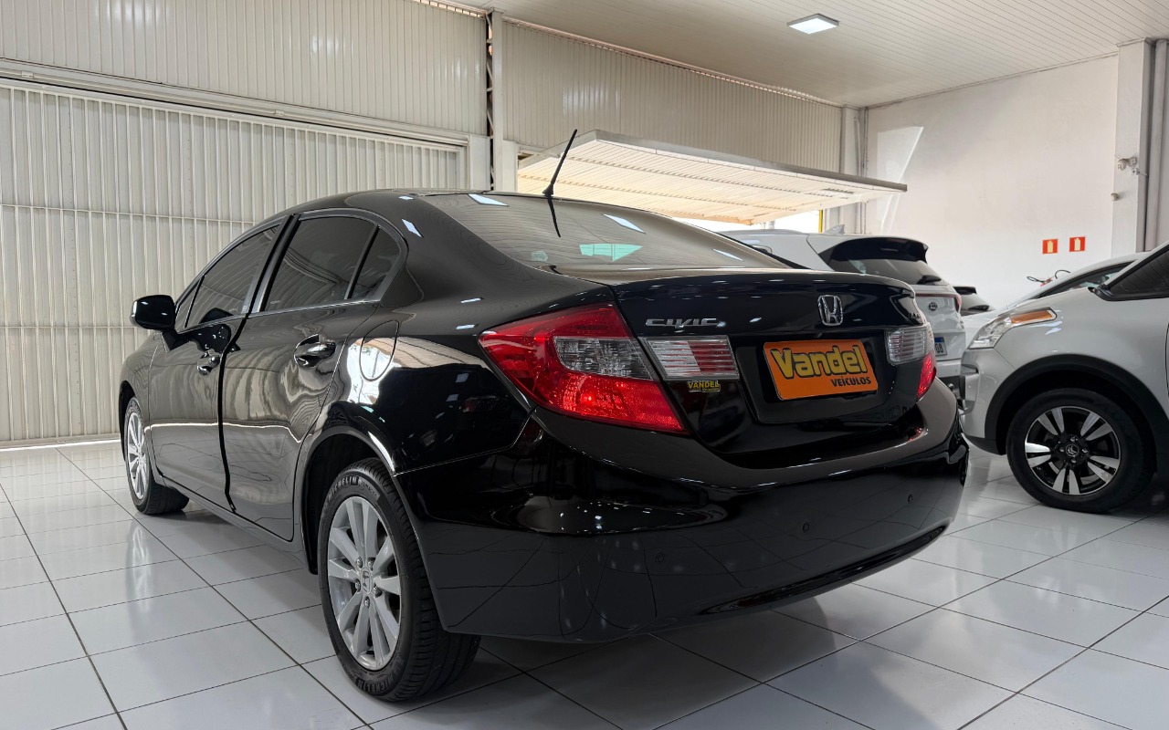 imagem-https://www.socarrao.com.br/sc-vehicle-images-prod/4423346/1792685679340-V2hhdHNBcHAgSW1hZ2UgMjAyNi0xMC0yMiBhdCAxMy4wMC4xMC5qcGVn.jpeg