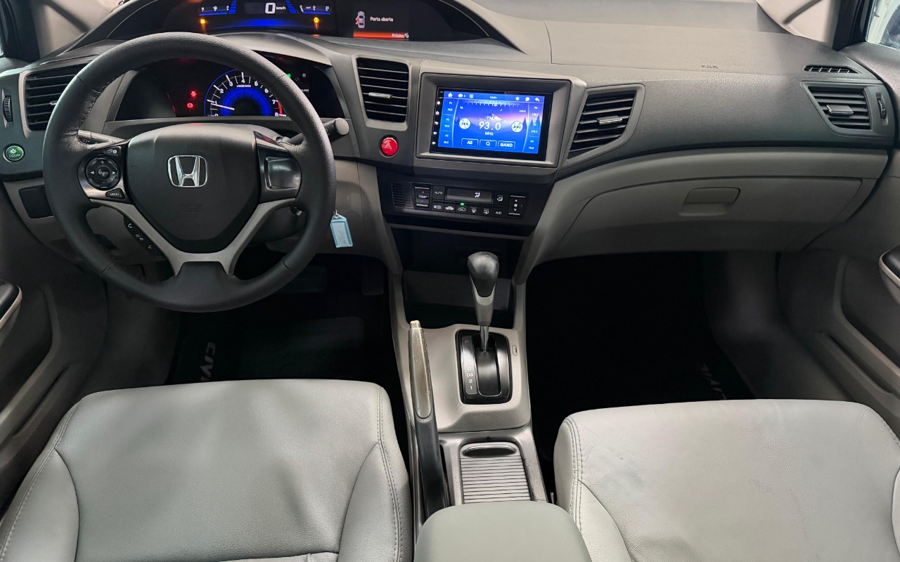 imagem-https://www.socarrao.com.br/sc-vehicle-images-prod/4423346/1792685679434-V2hhdHNBcHAgSW1hZ2UgMjAyNi0xMC0yMiBhdCAxMy4wMC4xNS5qcGVn.jpeg