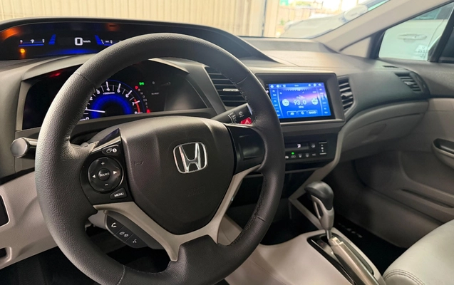 imagem-https://www.socarrao.com.br/sc-vehicle-images-prod/4423346/1792685679734-V2hhdHNBcHAgSW1hZ2UgMjAyNi0xMC0yMiBhdCAxMy4wMC4xNSAoNSkuanBlZw.jpeg