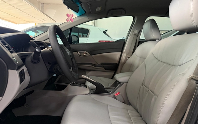 imagem-https://www.socarrao.com.br/sc-vehicle-images-prod/4423346/1792685679891-V2hhdHNBcHAgSW1hZ2UgMjAyNi0xMC0yMiBhdCAxMy4wMC4xNSAoNCkuanBlZw.jpeg