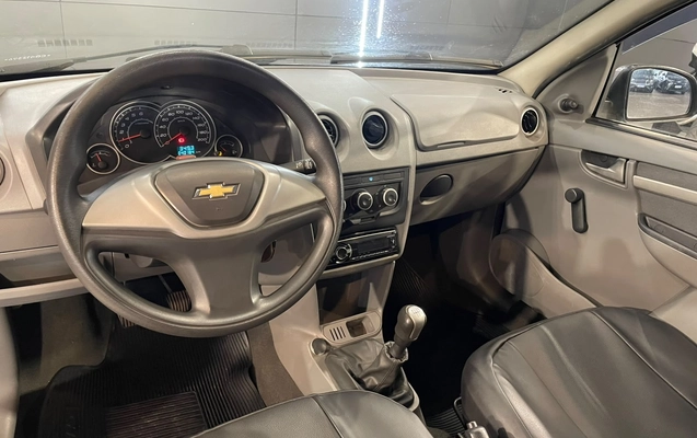imagem-https://www.socarrao.com.br/sc-vehicle-images-prod/4423450/1792686711851-003_286aae18610239d7c5e371392caf8008.jpg