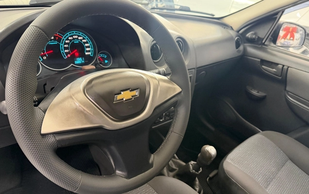 imagem-https://www.socarrao.com.br/sc-vehicle-images-prod/4423482/1792686908185-V2hhdHNBcHAgSW1hZ2UgMjAyNi0xMC0yMiBhdCAxMy4yNS4xNSAoNSkuanBlZw.jpeg
