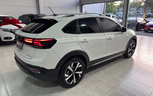 imagem-https://www.socarrao.com.br/sc-vehicle-images-prod/4423500/1792686972768-c1ef9d28-a0c3-4943-b0ed-cb881ecd983f.jpeg