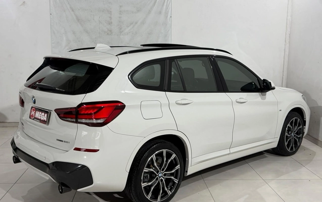 imagem-https://www.socarrao.com.br/sc-vehicle-images-prod/4423564/1792687656829-2db270a165054168bf08c59fa9b1c91e_1792687568316.jpg