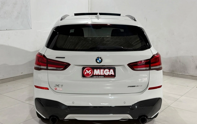 imagem-https://www.socarrao.com.br/sc-vehicle-images-prod/4423564/1792687656830-f3b452d53e374d3eae2fba8a280c7b4c_1792687568321.jpg
