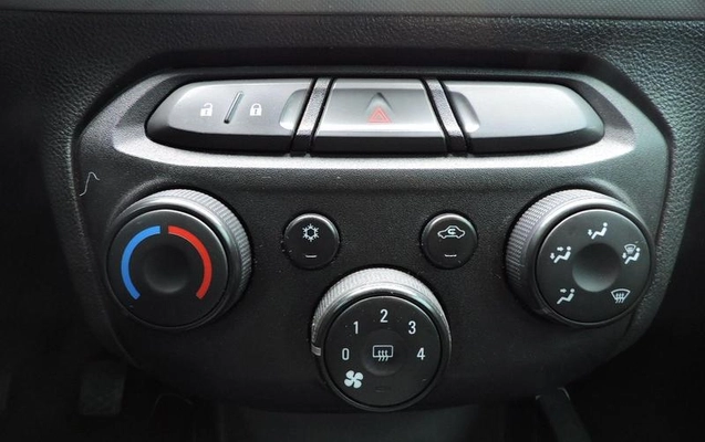 imagem-https://www.socarrao.com.br/sc-vehicle-images-prod/4423576/1792687749760-8586717_9_B_4c6066022b.jpeg