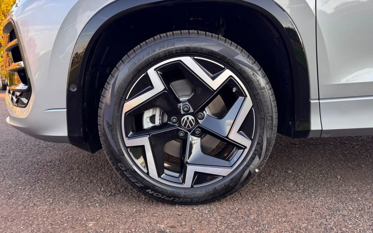 imagem-https://www.socarrao.com.br/sc-vehicle-images-prod/4423629/1792688058412-V2hhdHNBcHAgSW1hZ2UgMjAyNi0xMC0yMSBhdCAxNS4zMS4yNCAoMikuanBlZw.jpeg