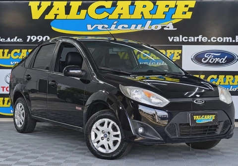 Ford Fiesta Sed. 1.6 8V Flex 4p 2011 Preto — foto 1 de 3