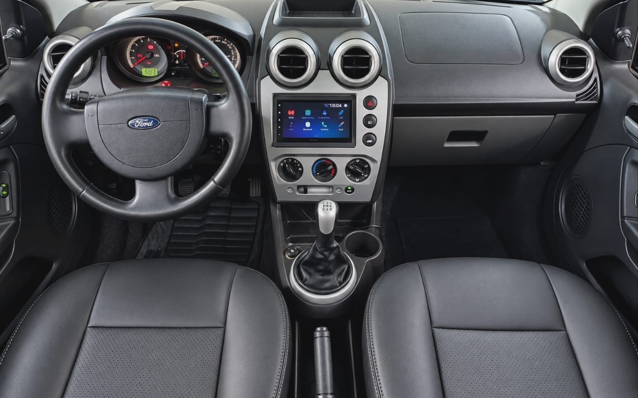 imagem-https://www.socarrao.com.br/sc-vehicle-images-prod/4423639/1792688153905-Ny4uanBn.jpg