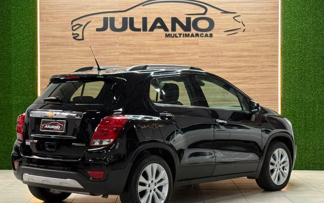 imagem-https://www.socarrao.com.br/sc-vehicle-images-prod/4423709/1792688616774-YB5u2zFeR24WuyGNg9ljSjitLfIloqi0.jpg
