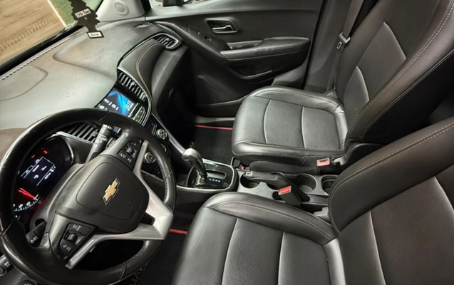 imagem-https://www.socarrao.com.br/sc-vehicle-images-prod/4423709/1792688616782-yiYtDawhq8hfBuxPkdBIvSmq71lvyZ6y.jpg