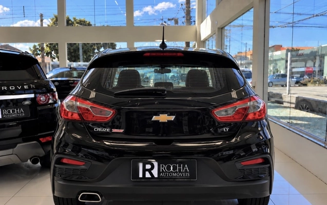 imagem-https://www.socarrao.com.br/sc-vehicle-images-prod/4423736/1792688746284-vehicle_image_1792688662_e245300993a8238cef1f39a03457e79a.jpeg