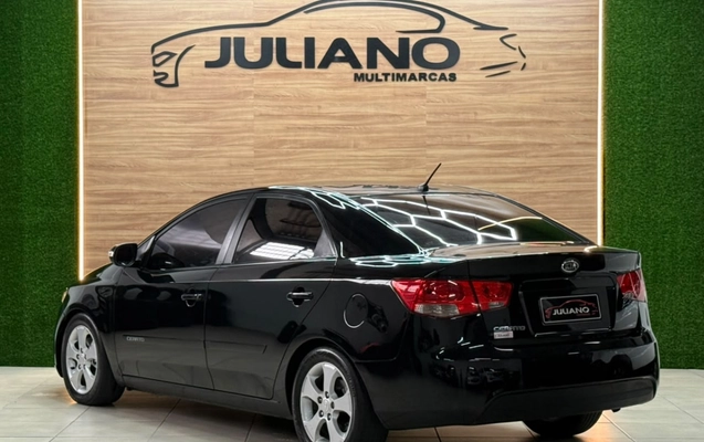 imagem-https://www.socarrao.com.br/sc-vehicle-images-prod/4423765/1792688993283-l5gL8r8V7RLRZktKp07fIbYvMxlxer87.jpg