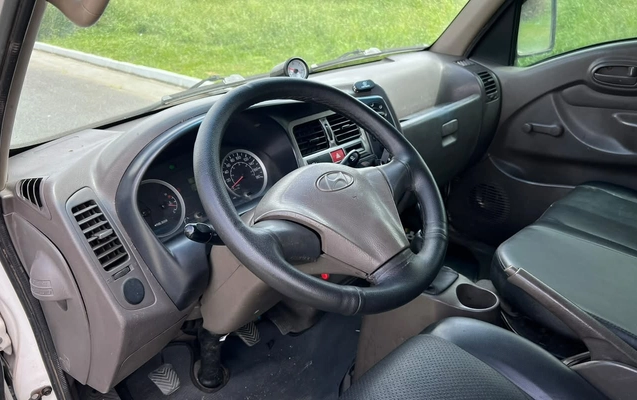 imagem-https://www.socarrao.com.br/sc-vehicle-images-prod/4423775/1792689039386-V2hhdHNBcHAgSW1hZ2UgMjAyNi0xMC0yMSBhdCAxNC4wNC4wOCAoMSkuanBlZw.jpeg