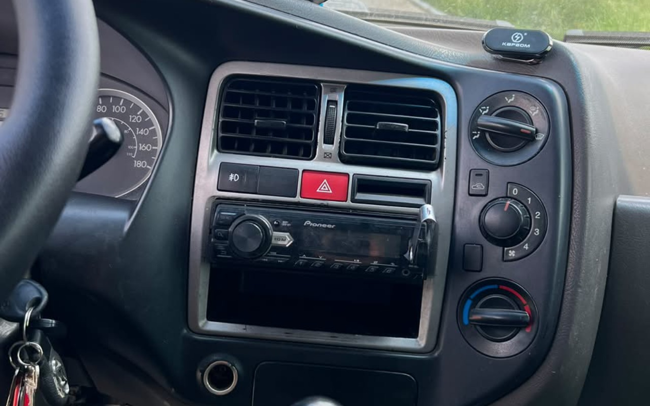 imagem-https://www.socarrao.com.br/sc-vehicle-images-prod/4423775/1792689039818-V2hhdHNBcHAgSW1hZ2UgMjAyNi0xMC0yMSBhdCAxNC4wNC4wOS5qcGVn.jpeg