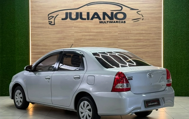 imagem-https://www.socarrao.com.br/sc-vehicle-images-prod/4423784/1792689103774-EozU7HSbr1MVVMz5aIxd7ULRzsE4y4E2.jpg