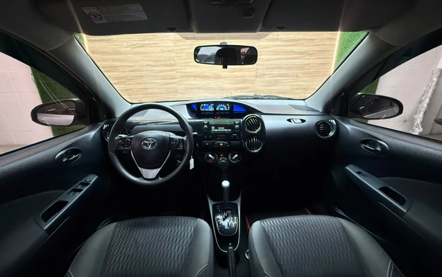 imagem-https://www.socarrao.com.br/sc-vehicle-images-prod/4423784/1792689103778-9EbZtCiwtcTehN0k6fTlPrrlj06vUcI7.jpg