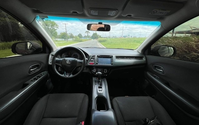 imagem-https://www.socarrao.com.br/sc-vehicle-images-prod/4423821/1792689510481-V2hhdHNBcHAgSW1hZ2UgMjAyNi0xMC0yMSBhdCAxNS4yOS4zOSAoMikuanBlZw.jpeg