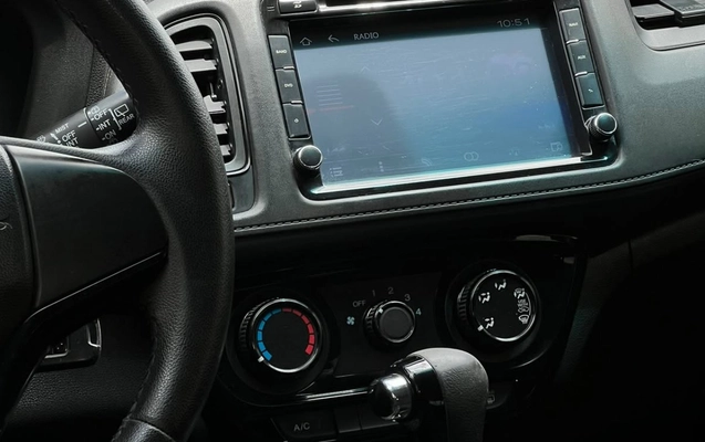 imagem-https://www.socarrao.com.br/sc-vehicle-images-prod/4423821/1792689510819-V2hhdHNBcHAgSW1hZ2UgMjAyNi0xMC0yMSBhdCAxNS4yOS40MCAoMSkuanBlZw.jpeg