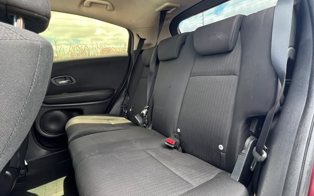 imagem-https://www.socarrao.com.br/sc-vehicle-images-prod/4423821/1792689511018-V2hhdHNBcHAgSW1hZ2UgMjAyNi0xMC0yMSBhdCAxNS4yOS40MSAoMSkuanBlZw.jpeg