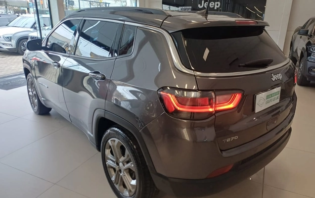 imagem-https://www.socarrao.com.br/sc-vehicle-images-prod/4423842/1792690390853-vehicle_image_1792690199_dcb48360d2b3f8ddde7875f0b78fde48.jpeg