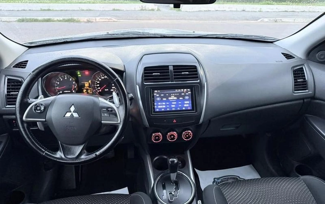 imagem-https://www.socarrao.com.br/sc-vehicle-images-prod/4423858/1792689670956-8596337_10_B_e75b879f5d.jpeg