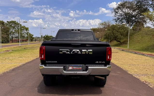 imagem-https://www.socarrao.com.br/sc-vehicle-images-prod/4423864/1792689706238-V2hhdHNBcHAgSW1hZ2UgMjAyNi0xMC0yMSBhdCAxNC41OS41OC5qcGVn.jpeg