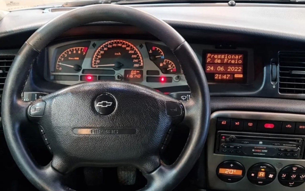imagem-https://www.socarrao.com.br/sc-vehicle-images-prod/4423874/1792690484320-NDc3MWQ3ZGYtYmI4Ni00NDIxLTlhNjMtY2IzMzY3MGMzNWIzLmpwZWc.jpeg
