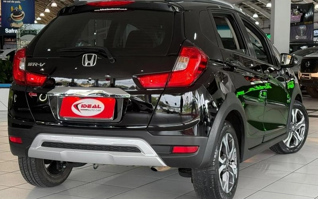imagem-https://www.socarrao.com.br/sc-vehicle-images-prod/4423878/1792689853151-8596322_4_B_2a71ff9ac8.jpeg