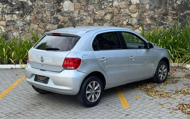 imagem-https://www.socarrao.com.br/sc-vehicle-images-prod/4423897/1792693027178-003_05ad9f5c8c3ad77cffbcf7ad6eddf46c.jpeg