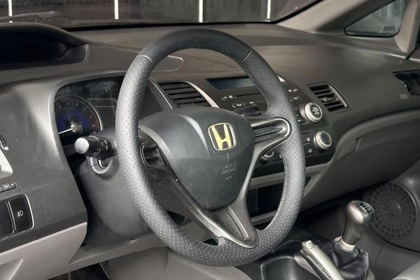 imagem-https://www.socarrao.com.br/sc-vehicle-images-prod/4423907/1792690078419-8596215_8_B_0c3e02a3cb.jpeg