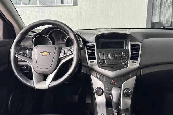 imagem-https://www.socarrao.com.br/sc-vehicle-images-prod/4423918/1792690155964-8596255_10_B_fbedf475a1.jpeg