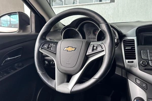 imagem-https://www.socarrao.com.br/sc-vehicle-images-prod/4423918/1792690155965-8596255_11_B_505dbffcf9.jpeg