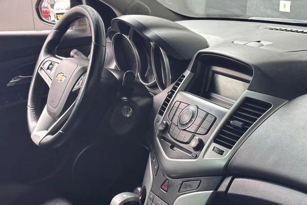 imagem-https://www.socarrao.com.br/sc-vehicle-images-prod/4423918/1792690155973-8596255_16_B_1d6bdc1cea.jpeg