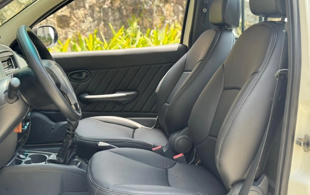 imagem-https://www.socarrao.com.br/sc-vehicle-images-prod/4423921/1792693253326-003_adca6dac29f54f9c4956348153a5fbf6.jpeg