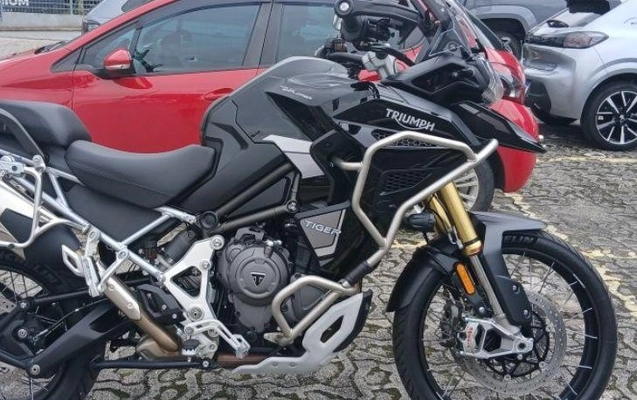 imagem-https://www.socarrao.com.br/sc-vehicle-images-prod/4423980/1792690616557-8596440_1_B_e0e4c4b331.jpeg