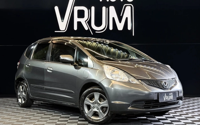 imagem-https://www.socarrao.com.br/sc-vehicle-images-prod/4424013/1792690814567-1_023946.jpg