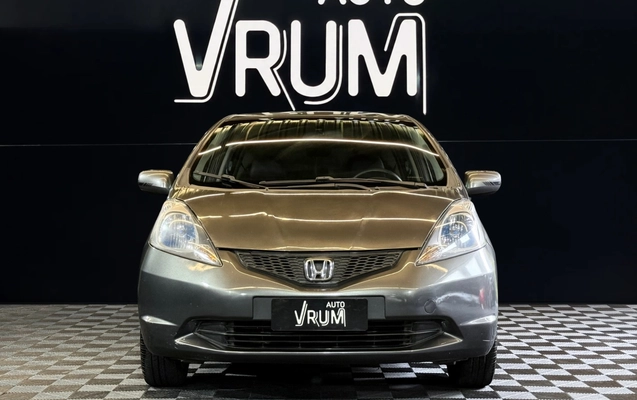 imagem-https://www.socarrao.com.br/sc-vehicle-images-prod/4424013/1792690814571-2_023946.jpg