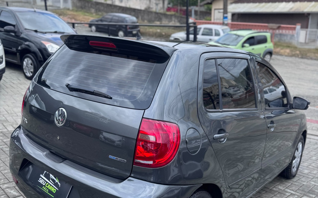 imagem-https://www.socarrao.com.br/sc-vehicle-images-prod/4424021/1792690848479-SU1HLTIwMjYxMDIxLVdBMDE4MS5qcGc.jpg