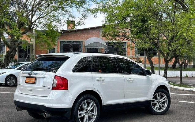 imagem-https://www.socarrao.com.br/sc-vehicle-images-prod/4424028/1792691207114-8577483_12_B_7f26efac90.jpeg