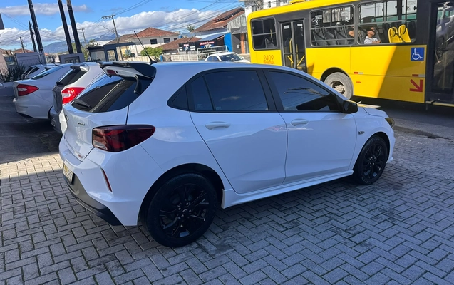 imagem-https://www.socarrao.com.br/sc-vehicle-images-prod/4424102/1792691618928-acba88e4-3480-4c25-852b-a41a56ec8a03.jpeg