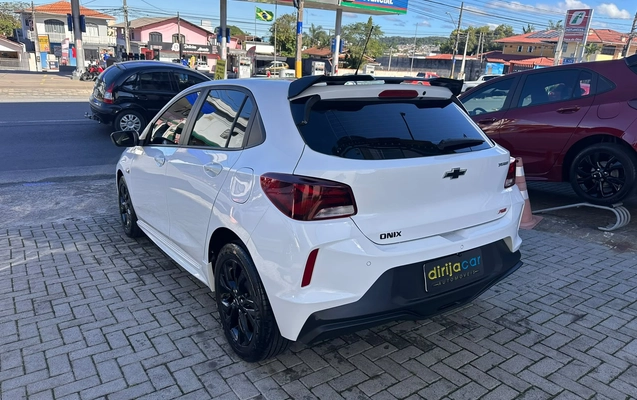 imagem-https://www.socarrao.com.br/sc-vehicle-images-prod/4424102/1792691618932-29ddd578-83a6-4fb9-957b-bb2deb15eab8.jpeg