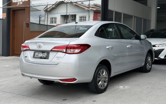 imagem-https://www.socarrao.com.br/sc-vehicle-images-prod/4424108/1792691660000-003_c8bb53c7b5be3af28d106e16e47e35d1.jpg