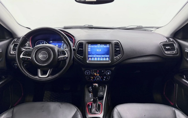 imagem-https://www.socarrao.com.br/sc-vehicle-images-prod/4424149/1792692123232-d5e3acc0f96e4775923d51a7028df7a3_1792614087127.jpg