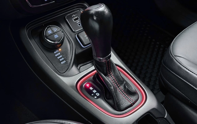 imagem-https://www.socarrao.com.br/sc-vehicle-images-prod/4424149/1792692123246-8861ca532c234f21844c1fec100fef28_1792614087187.jpg