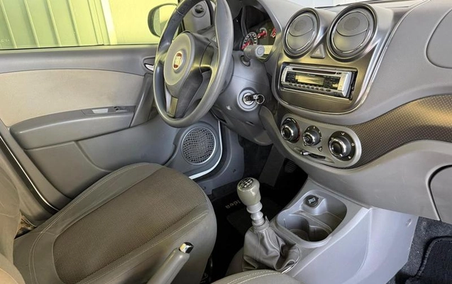 imagem-https://www.socarrao.com.br/sc-vehicle-images-prod/4424170/1792692252144-8595509_14_B_f5012aad63.jpeg