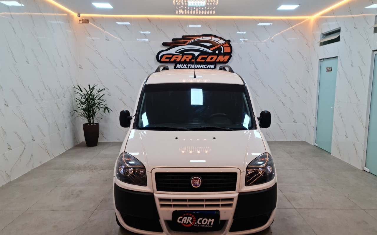 imagem-https://www.socarrao.com.br/sc-vehicle-images-prod/4424191/1792692342968-My5qcGc.jpg